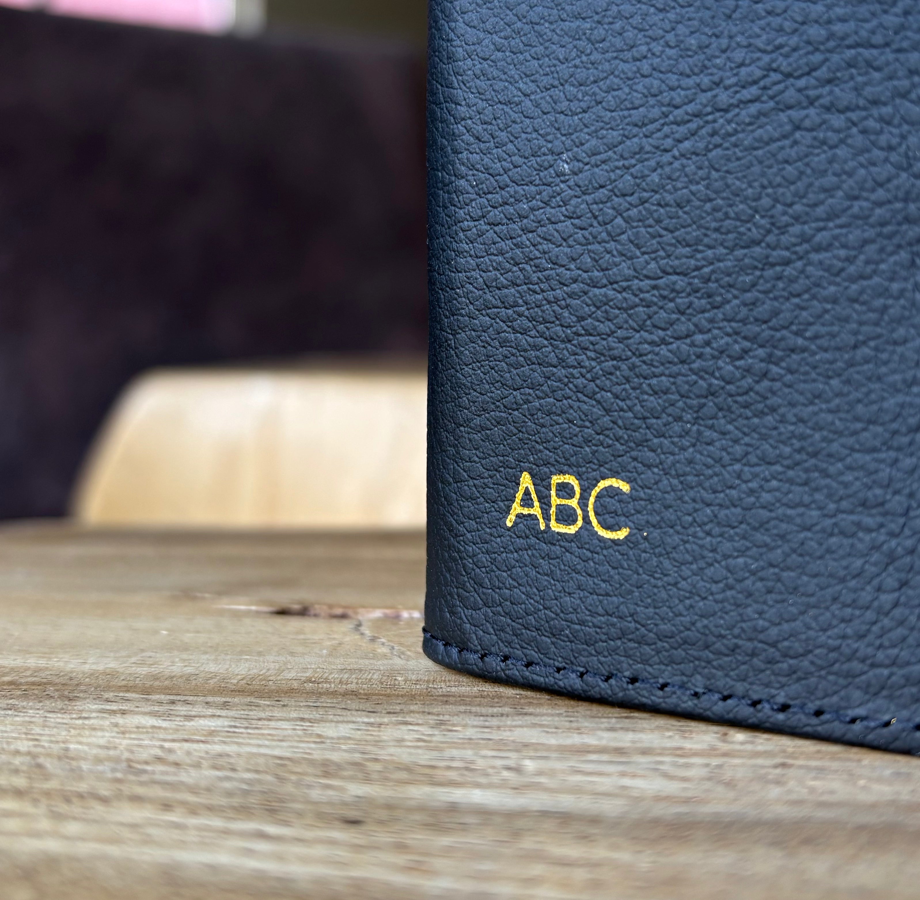 The Art of Giving: Personalized Gifts to remember